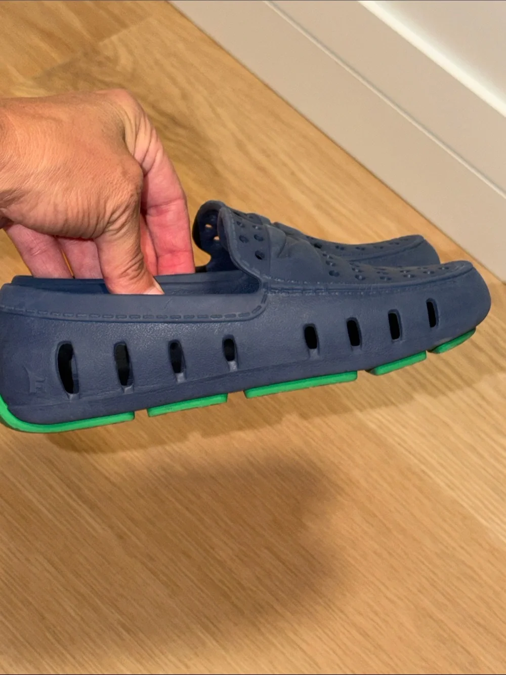 Boys Navy Floafers Loafers - size 13